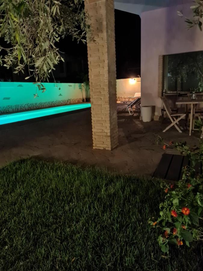 Gentarrubia Bed and Breakfast Capoterra Exteriör bild