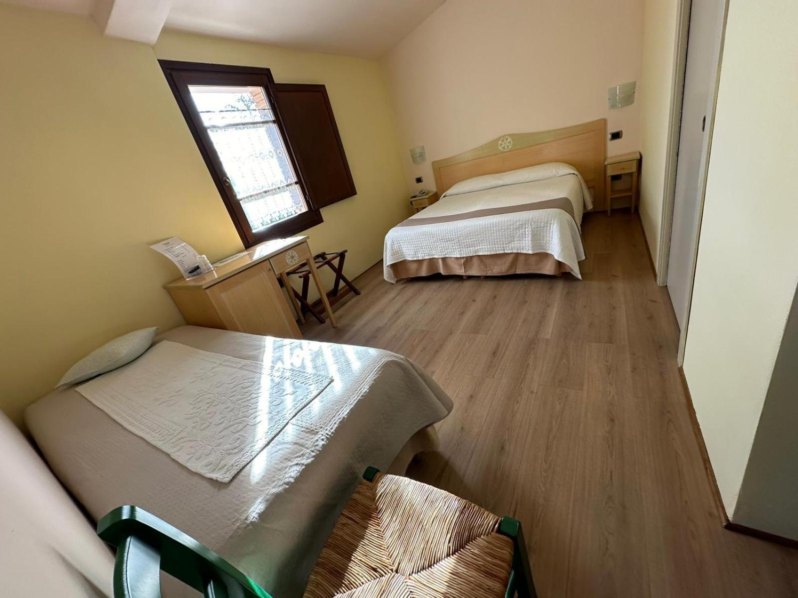 Gentarrubia Bed and Breakfast Capoterra Exteriör bild